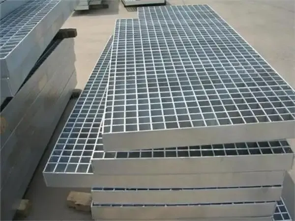 Steel grating is judged by the hot-dip galvanized surface treatment